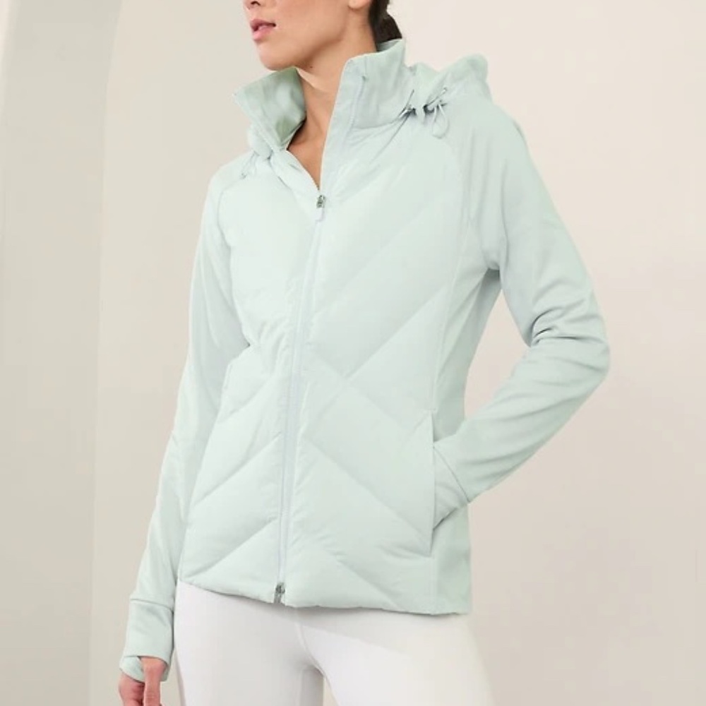 NWOT Athleta Inlet Jacket, Glacier, Small